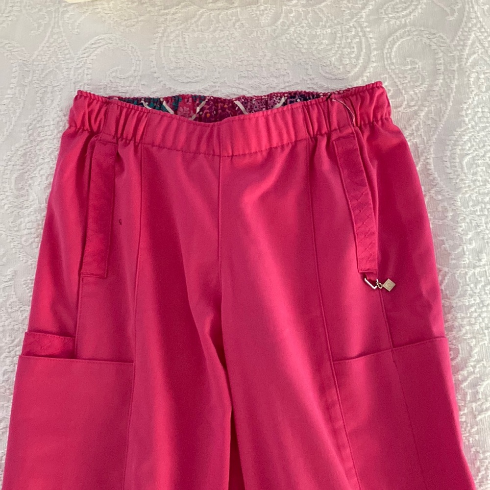 Vera Bradley Scrub Pants